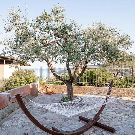 Casa Rosa Apartman La Spezia