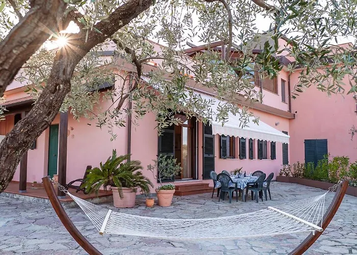 Casa Rosa Appartamento La Spezia